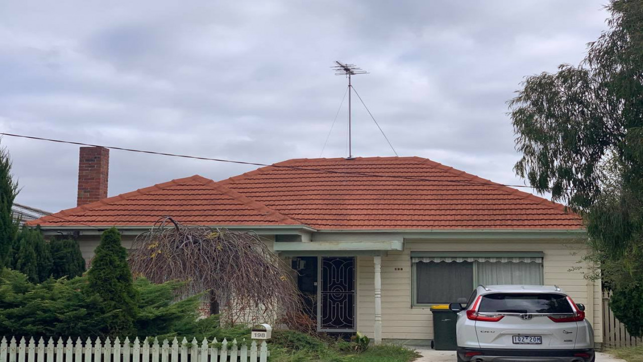 Pre-Painted Roof Image